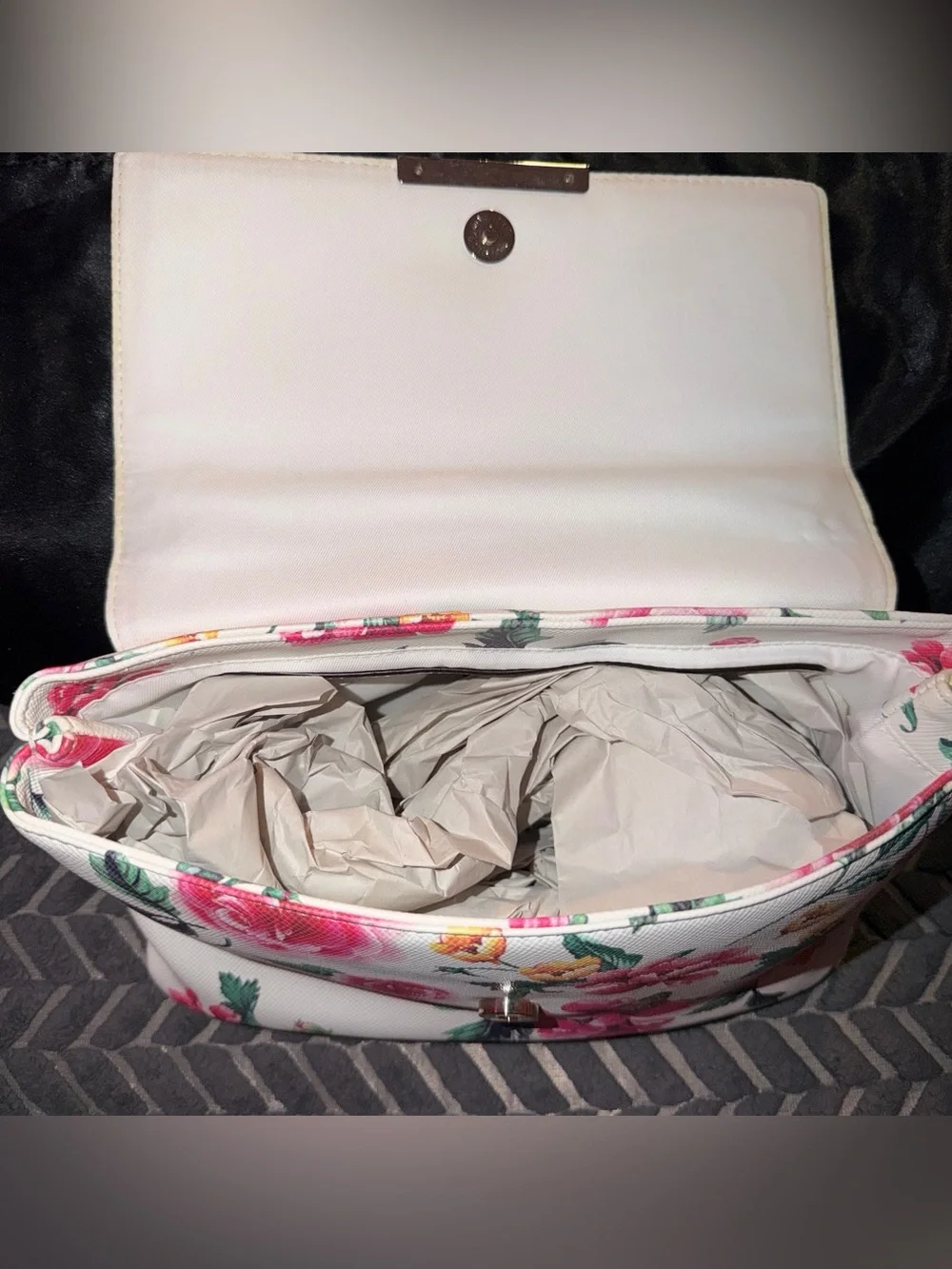 Mossimo black Floral Pink Chain-Handle Shoulder Bag